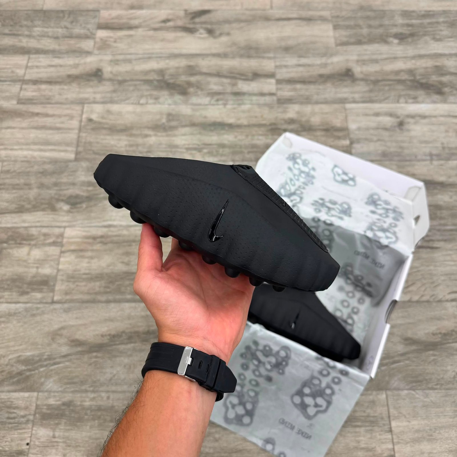Nike mind 001 triple black